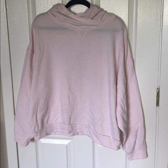 Fabletics Tops - Fabletics Brisa Terry Pullover Fabletics Tops - Fabletics Brisa Terry Pullover